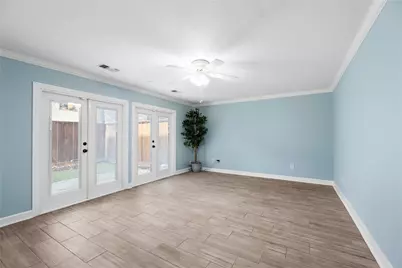 409 Detering Street, Houston, TX 77007 - Photo 8