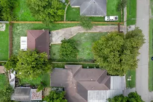 740 Westford St, Houston, TX 77022 - Photo 34