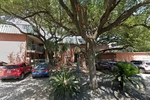 3502 Burlington St, Houston, TX 77006 - Photo 2