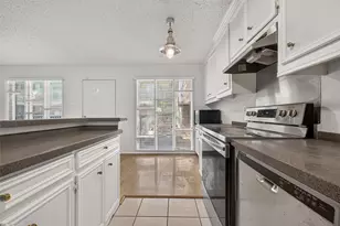 3502 Burlington St, Houston, TX 77006 - Photo 12