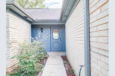 3307 E Heatherock Circle, Sugar Land, TX 77479 - Photo 2