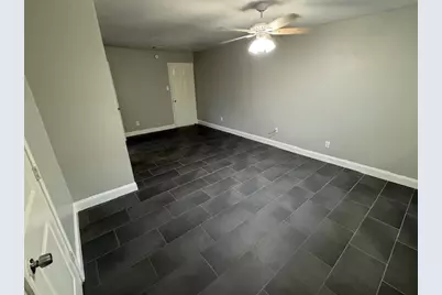 12127 Rhinebeck Drive, Houston, TX 77089 - Photo 20