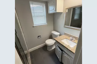 12127 Rhinebeck Drive, Houston, TX 77089 - Photo 18