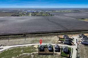 2415 Outpost Cyn Dr, Arcola, TX 77583 - Photo 36