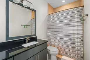 106 Arnold St, Houston, TX 77007 - Photo 16