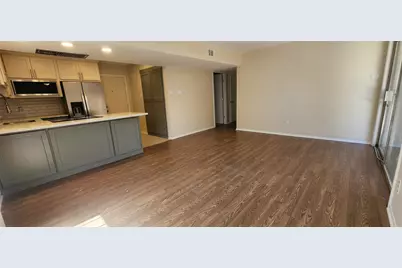 909 Silber Road #27E, Houston, TX 77024 - Photo 2