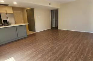 909 Silber Rd, Houston, TX 77024 - Photo 2