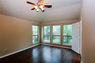 27431 Rebecca Field Ln, Spring, TX 77386 - Photo 16