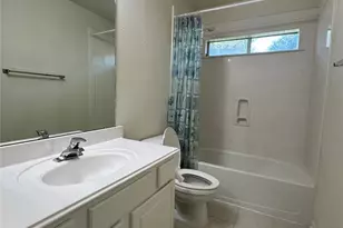 15102 Millers Run Ln, Sugar Land, TX 77498 - Photo 12