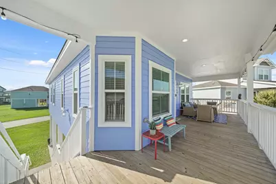 25011 San Simeon Court, Galveston, TX 77554 - Photo 14