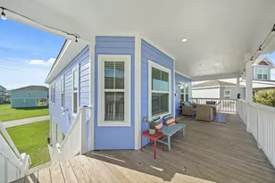 25011 San Simeon Ct, Galveston, TX 77554 - Photo 14