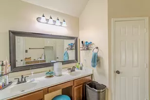 9014 Carriage Point Dr, Sugar Land, TX 77479 - Photo 32