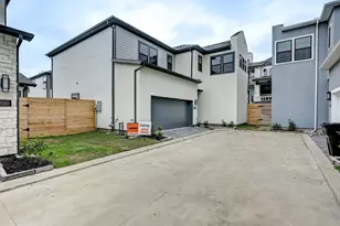 12008 Royal Oaks Banner Wy, Houston, TX 77082 - Photo 1