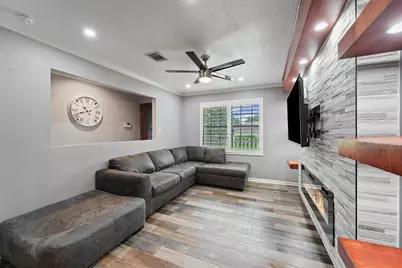 10606 Bucknell Road, Houston, TX 77016 - Photo 4