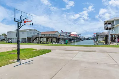 4019 Ector Drive, Galveston, TX 77554 - Photo 28