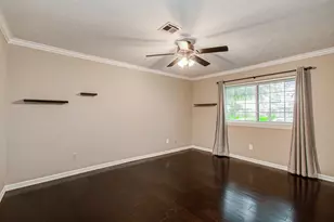 6407 Burning Tree Dr, Houston, TX 77036 - Photo 14