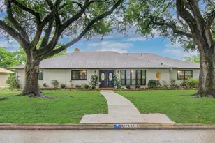 6407 Burning Tree Dr, Houston, TX 77036 - Photo 1
