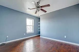 1402 51st St, Galveston, TX 77551 - Photo 26