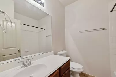 5950 Carpenters Hollow Court, Houston, TX 77049 - Photo 24