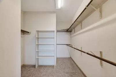 5950 Carpenters Hollow Court, Houston, TX 77049 - Photo 34