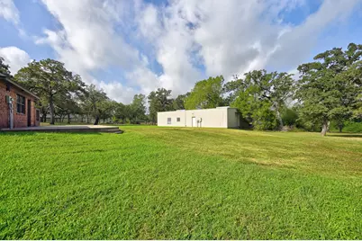1689 Fm 1456 Road, Bellville, TX 77418 - Photo 26