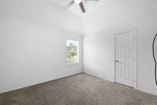 8107 Trophy Pl Dr, Humble, TX 77346 - Photo 16