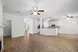 8107 Trophy Pl Dr, Humble, TX 77346 - Photo 8