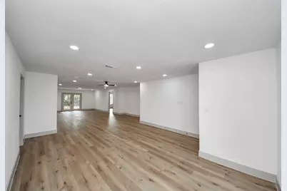 8610 Ardley Circle, Houston, TX 77088 - Photo 6