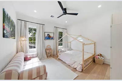 1030 Chamboard Lane, Houston, TX 77018 - Photo 36