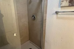 3323 Big Horn Ct, Sugar Land, TX 77478 - Photo 20