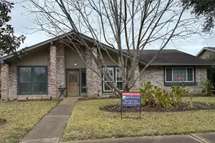 3323 Big Horn Ct, Sugar Land, TX 77478 - Photo 1