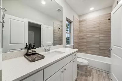 806 Glowing Dawn Drive, Houston, TX 77018 - Photo 34