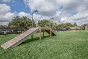 2101 Hayes Rd, Houston, TX 77077 - Photo 8