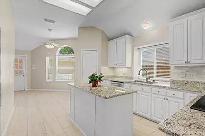 21702 Cayman Point Drive, Katy, TX 77450 - Photo 18