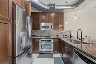 5005 Hidalgo St, Houston, TX 77056 - Photo 8