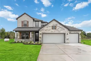 1137 Westfork Dr, Sealy, TX 77303 - Photo 1