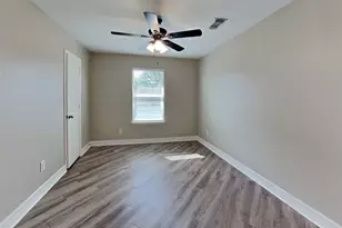 19526 Rocky Bank Dr, Tomball, TX 77375 - Photo 10