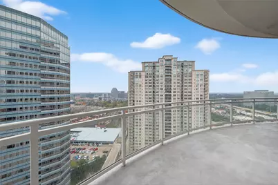 1409 Post Oak Boulevard #2003, Houston, TX 77056 - Photo 30