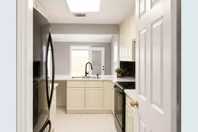 12815 Venice Lane, Stafford, TX 77477 - Photo 12