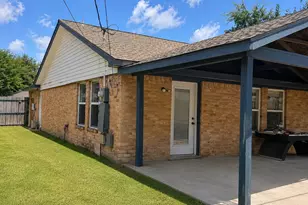 12815 Venice Ln, Stafford, TX 77477 - Photo 14