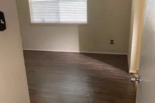 10115 Overview Dr, Sugar Land, TX 77498 - Photo 6