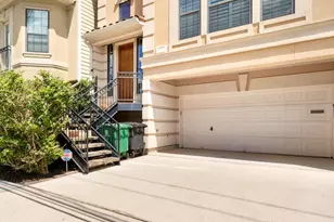 1013 Gross St, Houston, TX 77019 - Photo 2