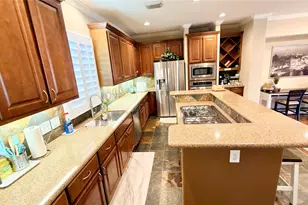1013 Gross St, Houston, TX 77019 - Photo 16