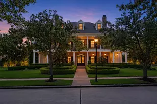 19 Cape Harbour Pl, The Woodlands, TX 77380 - Photo 1