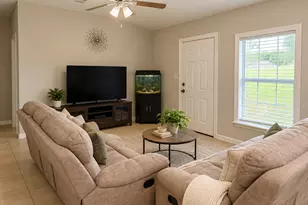 1103 County Rd 281, Alvin, TX 77511 - Photo 18