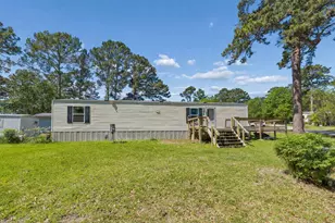 152 E Oak Shadows, Onalaska, TX 77360 - Photo 2