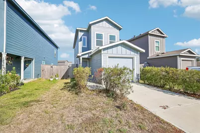 18271 Via Aurelia Drive, New Caney, TX 77357 - Photo 2