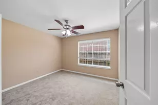 1238 Sandy Plains Ln, Houston, TX 77062 - Photo 18
