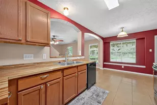 7603 Timber Switch Rd, Cleveland, TX 77328 - Photo 18