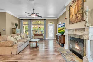 3 Veranda Ridge Dr, The Woodlands, TX 77382 - Photo 10